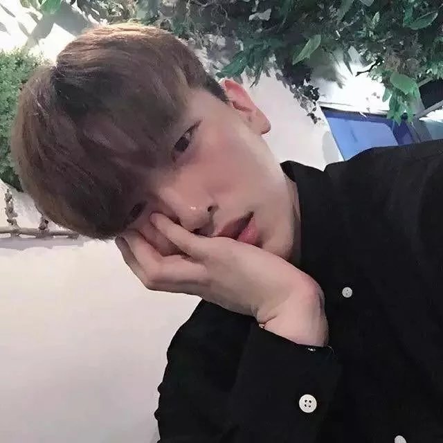 尉迟晶贞绍