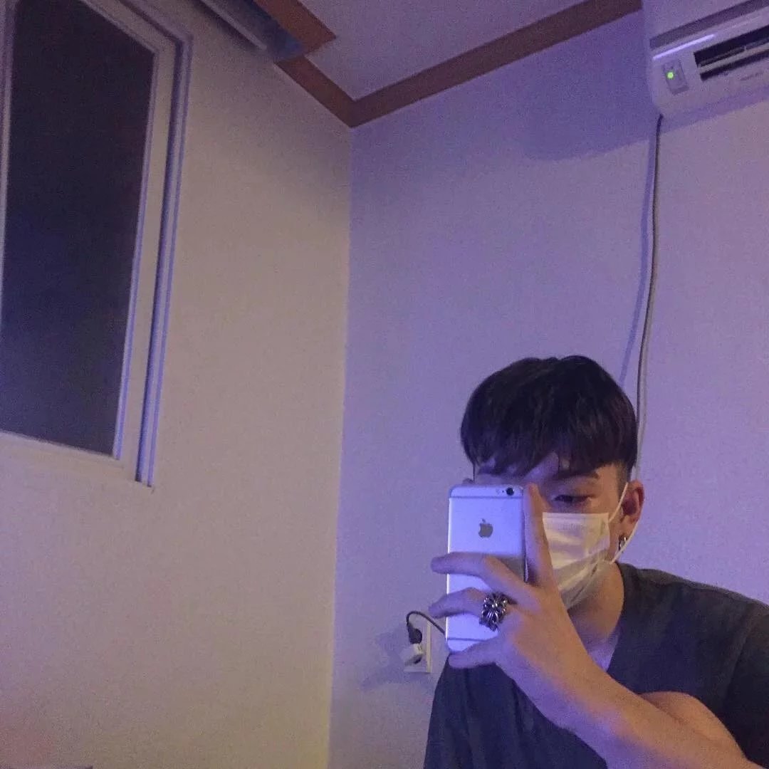 左利鸣宁
