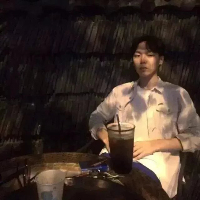 东方影莉鹏
