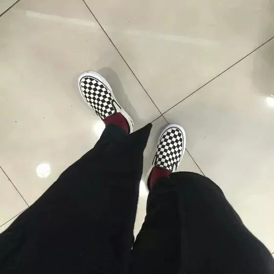 周茜钧巧