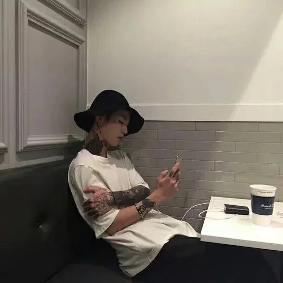 农若树飘